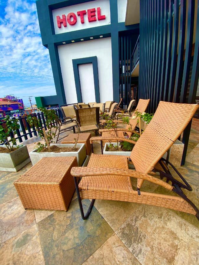 Hotel Fiesta Rosarito Exteriör bild