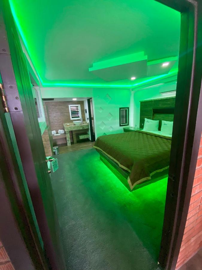 Hotel Fiesta Rosarito Exteriör bild